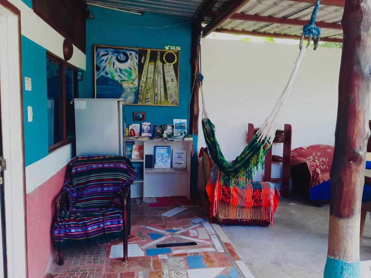 Alojamiento Sumak Kawsay Puerto Ayora  Exterior photo